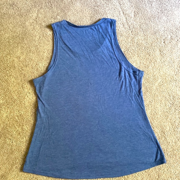 Graphic tank- Mom life is Ruff! - Picture 2 of 3